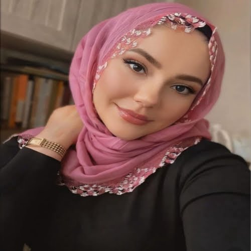 Edremit İri Göğüslü Escort Bayan Hanzade